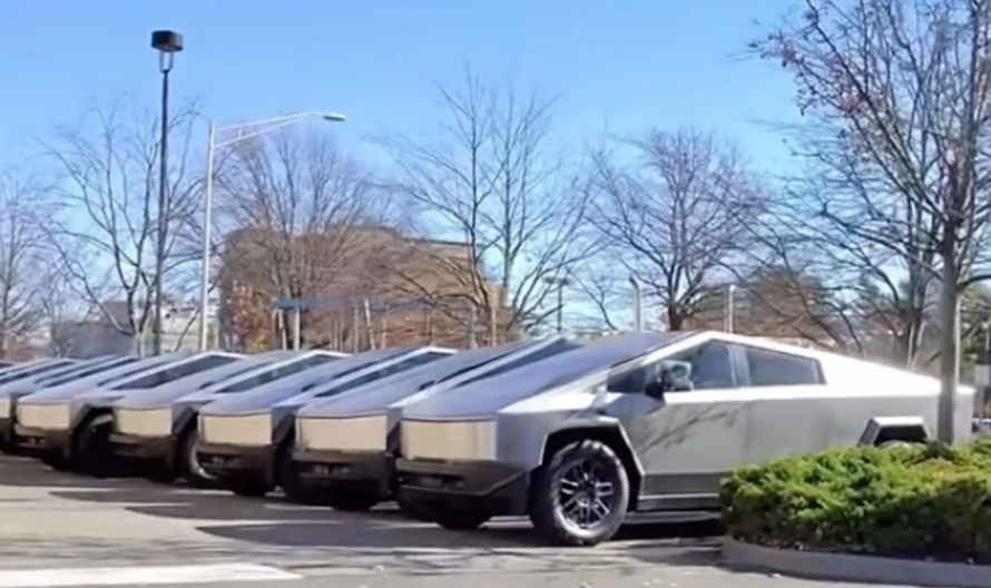 Tesla Cybertruck Sales Slump