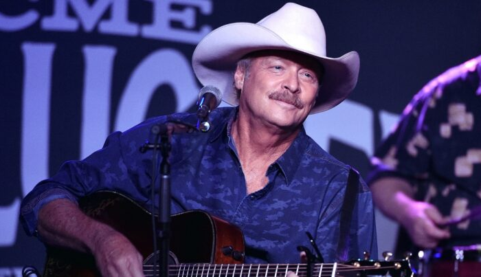 Alan Jackson Announces Final Show Plans After Heartbreaking Diagnosis