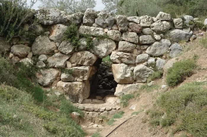 The Arkadiko Bridge-A 3,300-Year-Old Marvel Still Standing Strong
