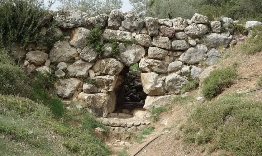 The Arkadiko Bridge-A 3,300-Year-Old Marvel Still Standing Strong