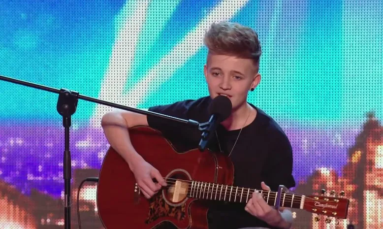 This 14-Year-Old Sang an Original Song About Betrayal — And the Entire Room Fell Silent