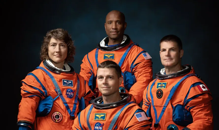 Historic Artemis II Launch: Humanity Returns to the Moon After 50+ Years!