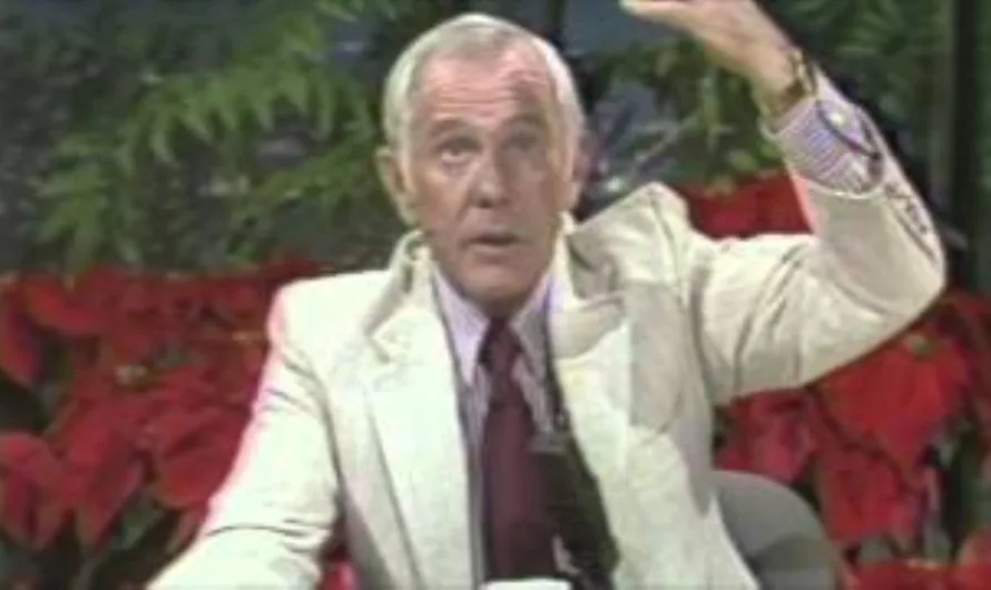Johnny Carson Asked If Anyone in the Audience Could Play Piano — One Man Raised His Hand and His Life Changed Forever