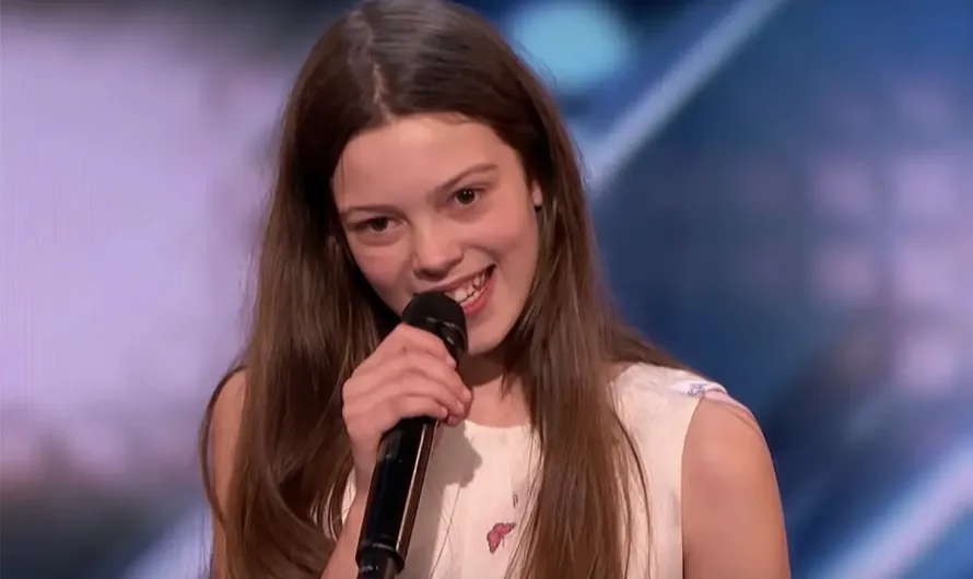 Simon Cowell Couldn’t Hide His Emotions After 13-Year-Old Courtney Hadwin Took the Stage